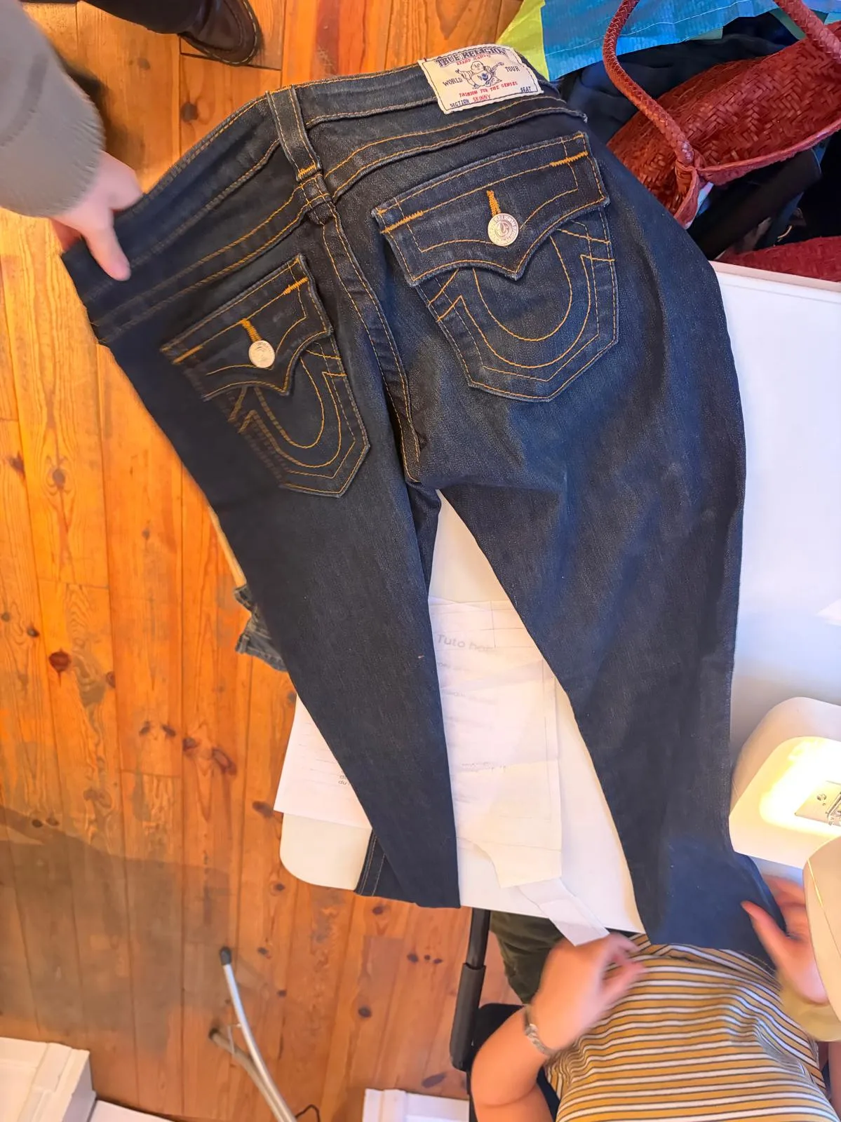jeans avec belles poches avant 